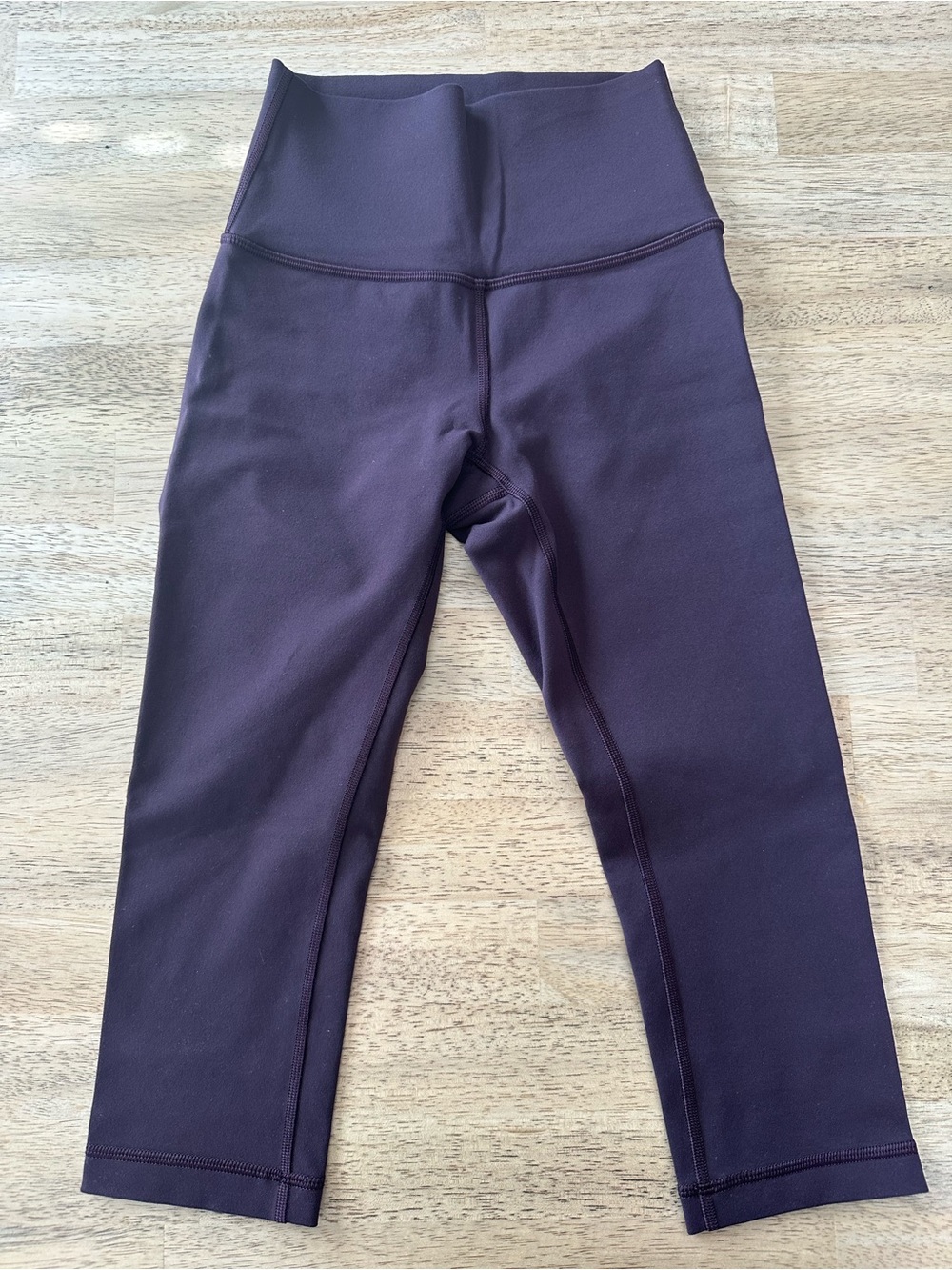 Lululemon Wunder Under High-Rise Capri Crop 17” Active Leggings in Deep Plum